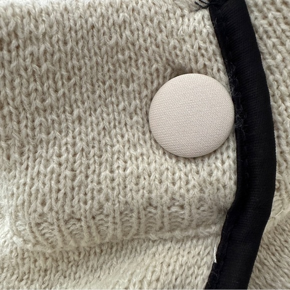 LC Lauren Conrad Cream Poncho with Black Accents Cape Sweater One Size (EUC) - Picture 11 of 15